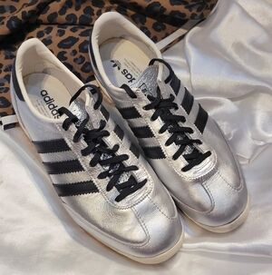 Adidas Women's Metallic Silver and Black Sneakers Adidas SL 72 OG Wmns